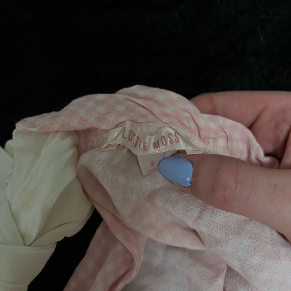 Pacsun checkered off the shoulder crop top. Size small. Cute bow in the back - Picture 3 of 4